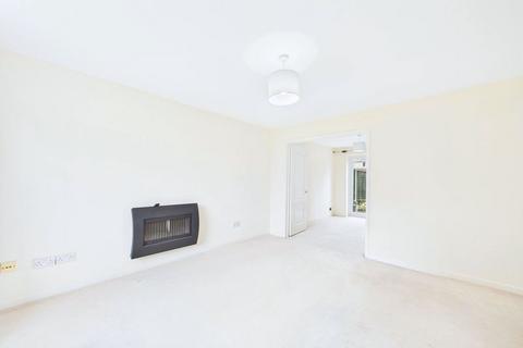 undefined, Rushmoor, Clevedon