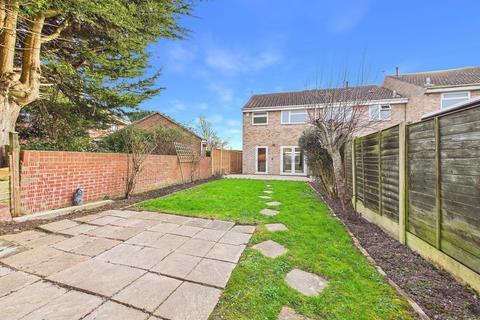 undefined, Rushmoor, Clevedon