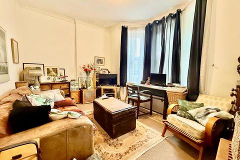 1 bedroom apartment for sale, Hawkwood Road, Bournemouth