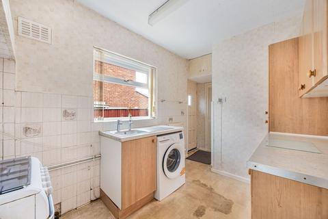 2 bedroom semi-detached bungalow for sale, Langdale Road, Cheltenham GL51