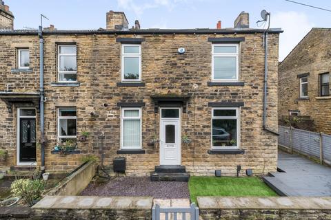 2 bedroom end of terrace house for sale, Laurel Terrace, Stanningley, Pudsey, West Yorkshire, LS28