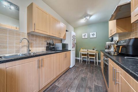 2 bedroom end of terrace house for sale, Laurel Terrace, Stanningley, Pudsey, West Yorkshire, LS28