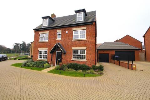 undefined, Ramfield Crescent, Collingtree Park, Northampton NN4