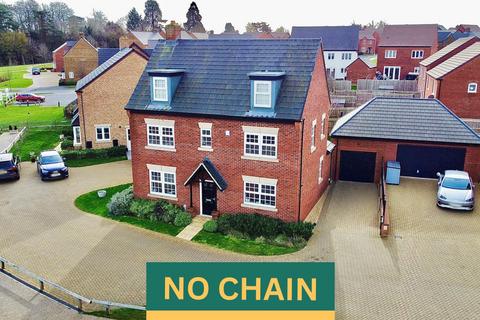 5 bedroom detached house for sale, Ramfield Crescent, Collingtree Park, Northampton NN4