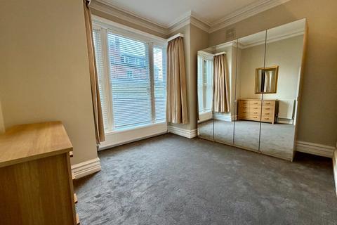 undefined, The Avenue, Roundhay, Leeds, West Yorkshire, UK, LS8