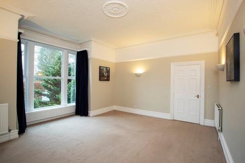 undefined, The Avenue, Roundhay, Leeds, West Yorkshire, UK, LS8