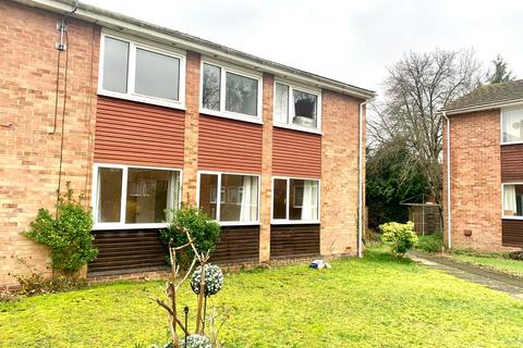 2 bedroom maisonette to rent, CHANDLERS FORD, SO53