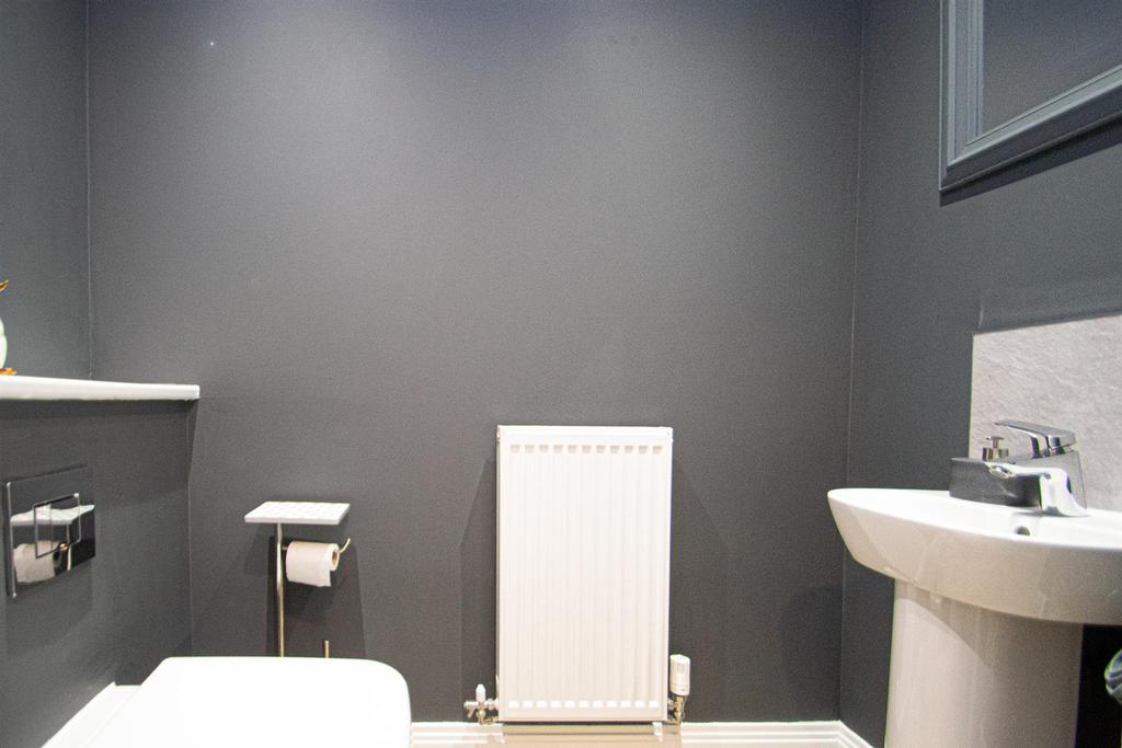 Wc.