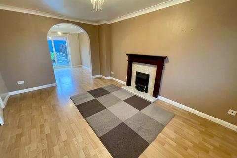 undefined, Charndon Close, Luton, Bedfordshire, LU3 4DU