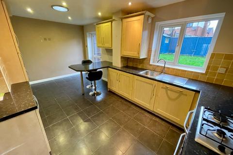 undefined, Charndon Close, Luton, Bedfordshire, LU3 4DU
