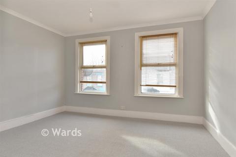 3 bedroom terraced house for sale, Granville Road, Gravesend DA11