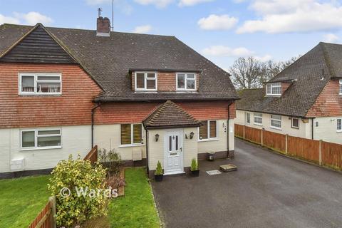 Captains Close, Sutton Valence, Maidstone, Kent