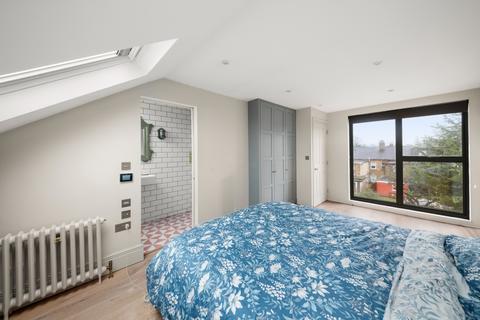 undefined, Rosebank Road, Hanwell, W7