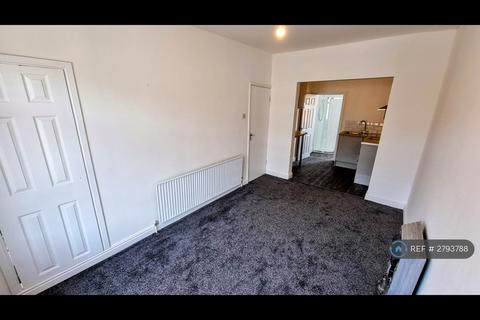 Studio to rent, Haunchwood Road, Nuneaton, CV10
