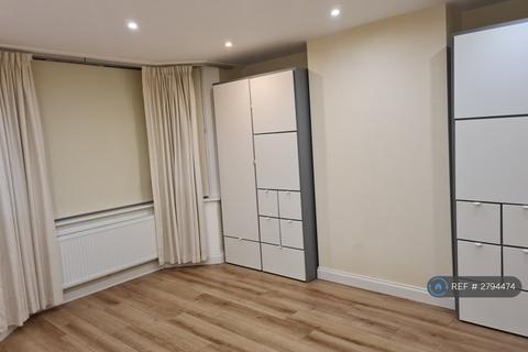 1 bedroom flat to rent, St. Anselms Road, Hayes, UB3