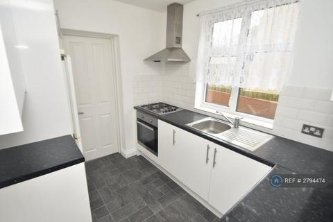 1 bedroom flat to rent, St. Anselms Road, Hayes, UB3