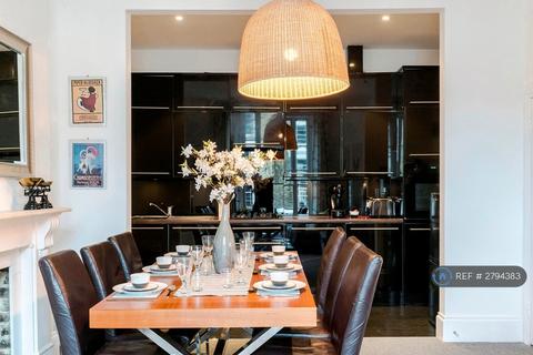 2 bedroom flat to rent, St. Augustines Road, London, NW1