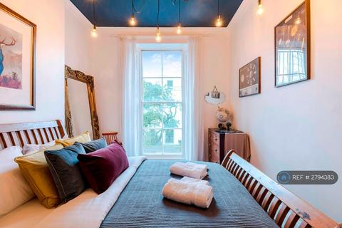 2 bedroom flat to rent, St. Augustines Road, London, NW1