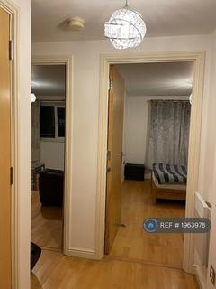 1 bedroom flat to rent, Rosemoor House, London, W13