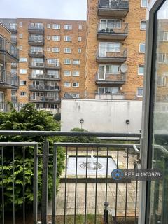 1 bedroom flat to rent, Rosemoor House - West Ealing, London, W13