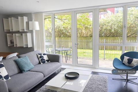 2 bedroom flat to rent, Drayton Park, Highbury, London, N5