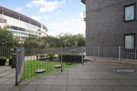2 bedroom flat to rent, Drayton Park, Highbury, London, N5