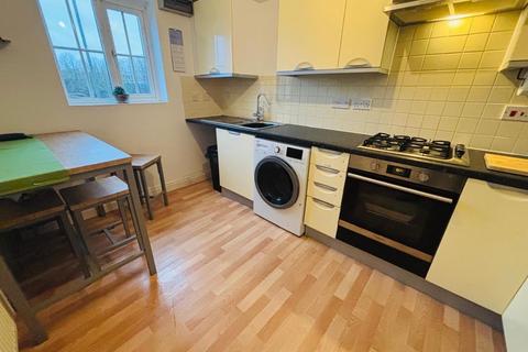 3 bedroom townhouse for sale, Howards Way, Moulton NN3