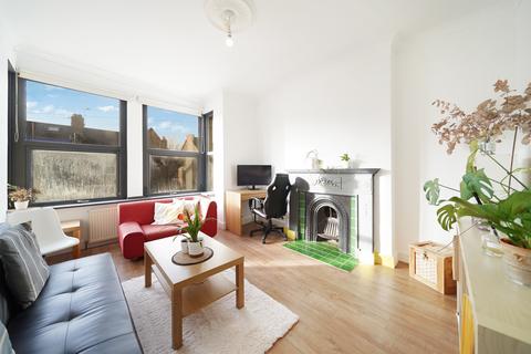 3 bedroom duplex for sale, Northbrook Road, London N22