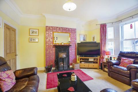 3 bedroom terraced house for sale, Caldecott Street, Rugby, CV21