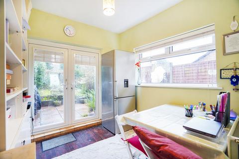 3 bedroom terraced house for sale, Caldecott Street, Rugby, CV21