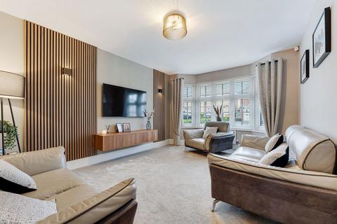 4 bedroom detached house for sale, Moorgate Drive, Manchester M29