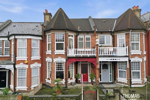 3 bedroom terraced house for sale, Woodside Road, London, N22