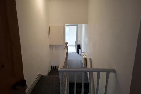 1 bedroom flat for sale, Flat 2, 13 Lebanon Road, Croydon, CR0