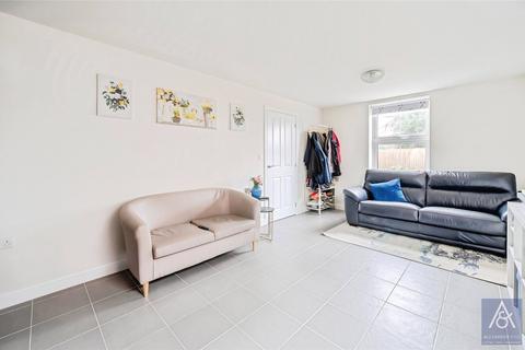 undefined, Alfred Way, Buckinghamshire MK18
