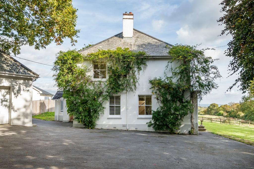 Rollestone House