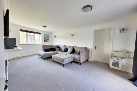 undefined, Cissbury Avenue, Worthing BN14