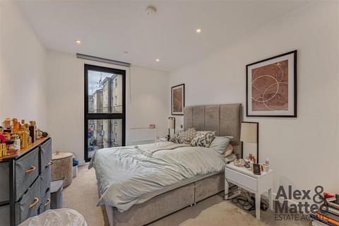 1 bedroom flat to rent, Tower Bridge, London, E1