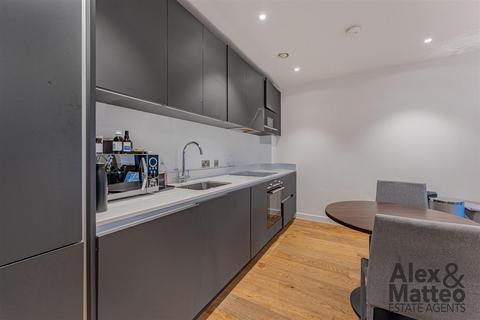 1 bedroom flat to rent, Tower Bridge, London, E1