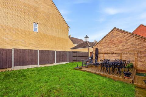 3 bedroom detached house for sale, Parish Close, Bedford, Bedfordshire, MK41