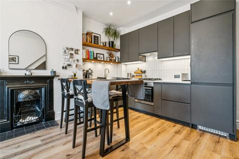 1 bedroom apartment for sale, Huron Road, SW17