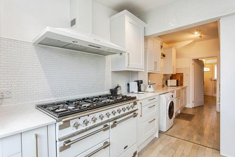 undefined, Park Avenue, Leigh-on-Sea, SS9