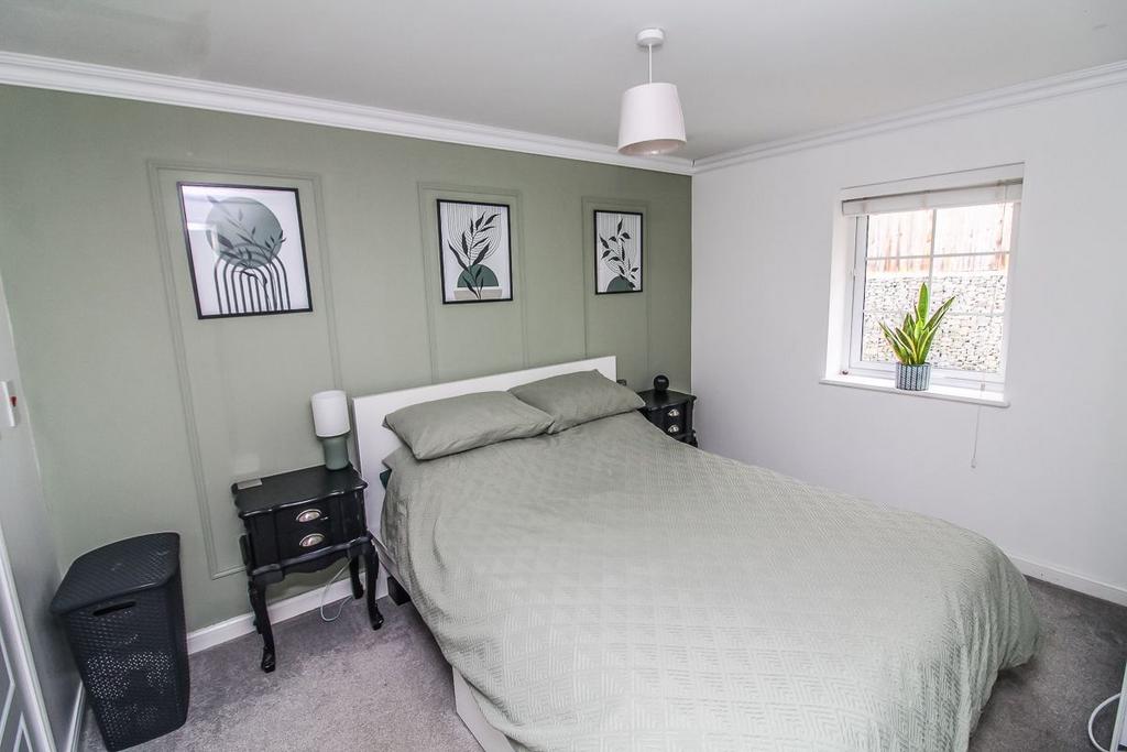Bedroom One Pic 2.