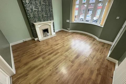3 bedroom terraced house to rent, Meath Street, Middlesbrough, TS1