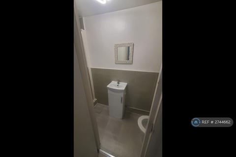 1 bedroom flat to rent, Kingsland High St, London, E8