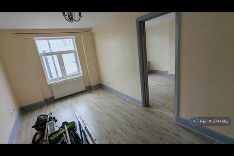 1 bedroom flat to rent, Kingsland High St, London, E8
