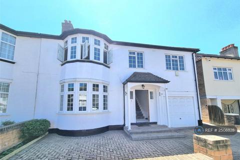undefined, Alexandra Crescent, Bromley, BR1