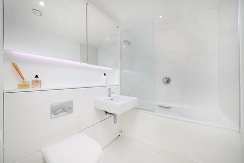1 bedroom flat to rent, Wingate Square, London SW4