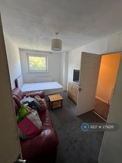 1 bedroom in a house share to rent, Mossvale Road, Glasgow, G33