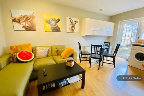 2 bedroom flat to rent, Newcastle Road, Reading, RG2