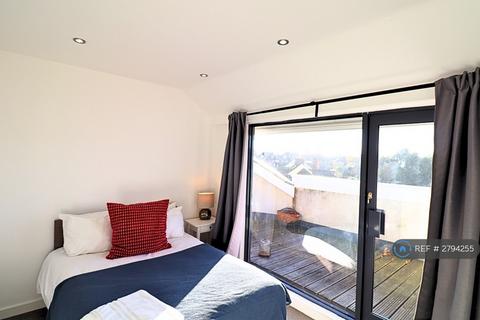 undefined, Hibbert House, Maidenhead, SL6